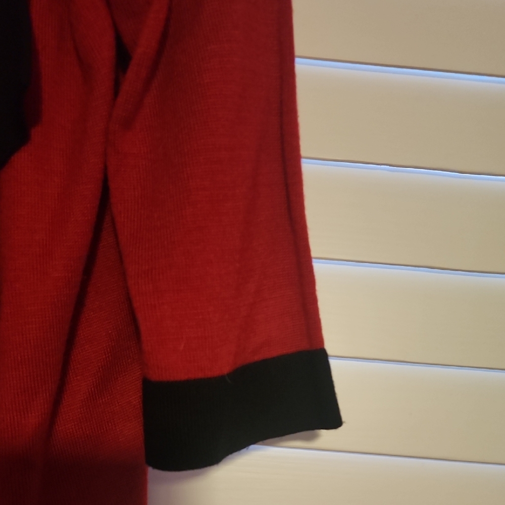 Red and Black Open Cardigan - Picture 4 of 6